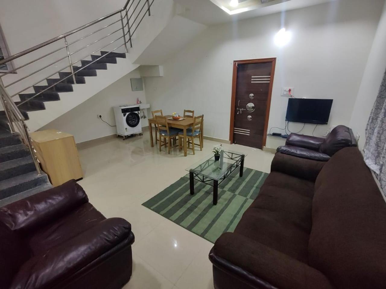 Villa Leo'S Den 9 Guests Ac 3Bhk 9 Mins To Rgia à Shamshabad Extérieur photo